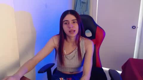 maxinesex_ online show from May 27, 2026, 1:41 pm