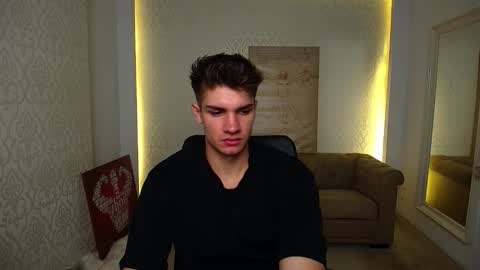 Snapshot of maxkaiden chatting on October 2, 2025, 4:30 am MaxKaiden online show from October 2, 2025, 4:30 am