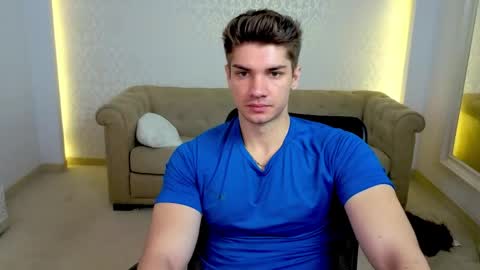 MaxKaiden online show from June 3, 2026, 4:15 am