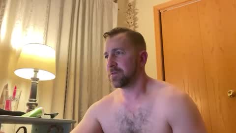 Snapshot of maxpowers264 chatting on March 9, 2025, 5:00 am maxpowers264 online show from March 9, 2025, 5:00 am