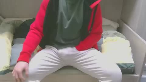 Snapshot of maxsperman1 chatting on February 3, 2025, 11:20 am MaxSperman online show from February 3, 2025, 11:20 am