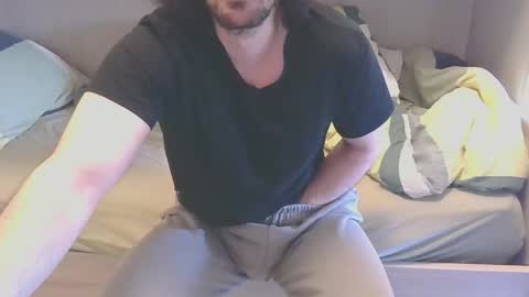 Snapshot of maxsperman1 chatting on January 7, 2026, 11:01 am MaxSperman online show from January 7, 2026, 11:01 am