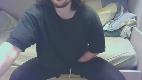 Snapshot of maxsperman1 chatting on January 17, 2026, 8:23 pm MaxSperman online show from January 17, 2026, 8:23 pm