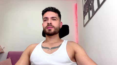 Snapshot of maxtowers chatting on January 16, 2025, 7:52 pm Maxi online show from January 16, 2025, 7:52 pm