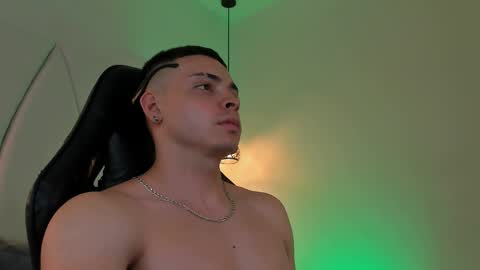 MAX online show from March 6, 2025, 12:54 am