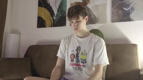 maxwellchik online show from October 30, 2025, 4:08 pm