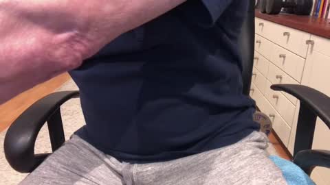 Snapshot of maxx_martin chatting on February 3, 2025, 12:36 pm Max online show from February 3, 2025, 12:36 pm