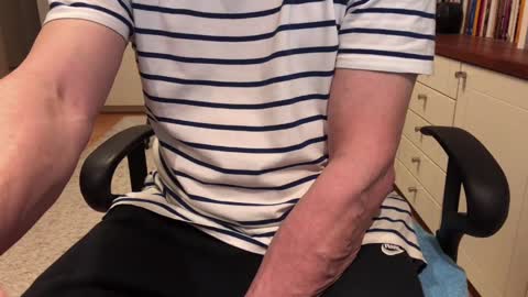 Snapshot of maxx_martin chatting on February 18, 2025, 5:09 am Max online show from February 18, 2025, 5:09 am