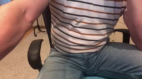 Snapshot of maxx_martin chatting on September 23, 2025, 5:32 am Max online show from September 23, 2025, 5:32 am