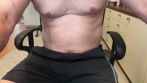 Snapshot of maxx_martin chatting on June 8, 2026, 10:59 am Max online show from June 8, 2026, 10:59 am