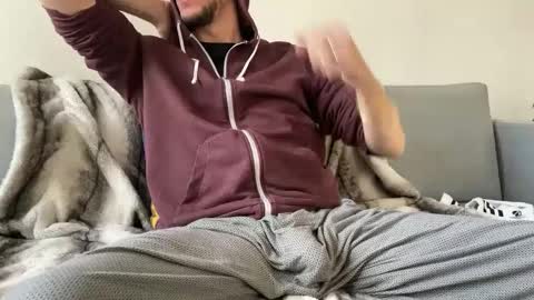 MaxXxurbate online show from December 22, 2024, 11:54 am