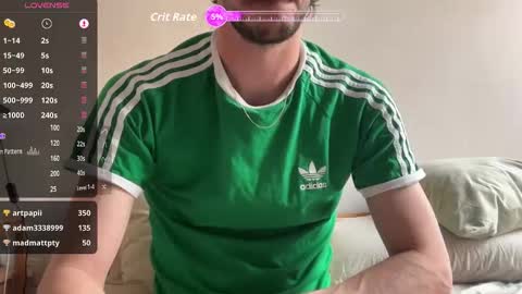 Snapshot of maxxxurbate chatting on April 11, 2026, 10:19 am MaxXxurbate online show from April 11, 2026, 10:19 am