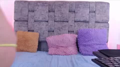 Snapshot of maxylody_69 chatting on October 2, 2025, 4:14 pm maxylody_69 online show from October 2, 2025, 4:14 pm