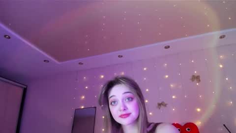 Snapshot of may_fl0wer chatting on February 20, 2026, 11:11 am May Flower online show from February 20, 2026, 11:11 am