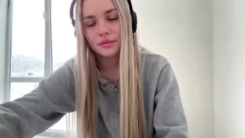 Maya online show from January 16, 2026, 9:57 am