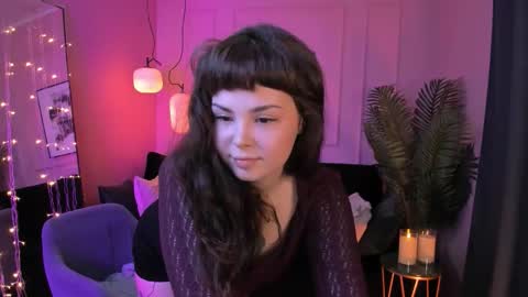 Snapshot of maya___muse chatting on February 3, 2026, 2:00 pm Maya online show from February 3, 2026, 2:00 pm