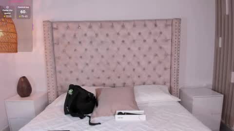 Maya online show from October 25, 2025, 4:20 am