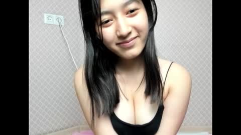 mayachka10 online show from October 4, 2025, 4:16 pm