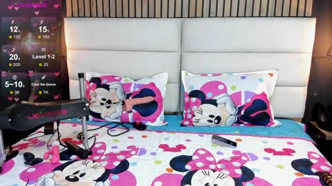 Nicolle Ruselle   Hello my lovely  schedule for great fun from  630 am and end 800 pm Colombian time I wait for you online show from January 18, 2025, 6:21 pm