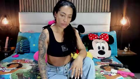 Nicolle Ruselle   Hello my lovely  schedule for great fun from  630 am and end 800 pm Colombian time I wait for you online show from February 13, 2025, 11:17 am