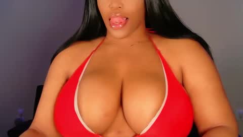 MayBabi online show from October 5, 2025, 12:58 pm