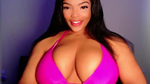 MayBabi online show from March 22, 2026, 5:27 pm