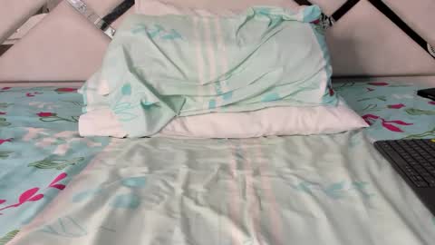 Maybelline69 online show from February 3, 2026, 6:22 am