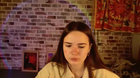 Snapshot of maybloom_ chatting on January 13, 2026, 9:14 am maybloom_ online show from January 13, 2026, 9:14 am