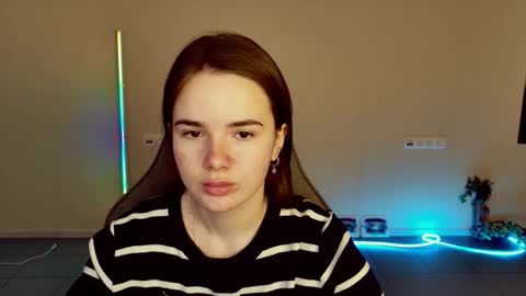 Snapshot of maybloom_ chatting on February 3, 2026, 6:40 am maybloom_ online show from February 3, 2026, 6:40 am