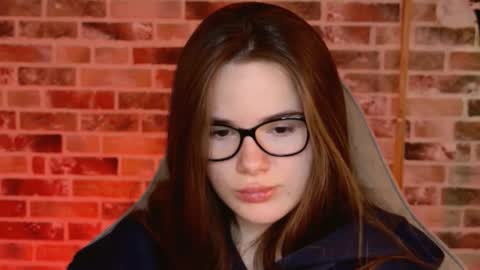 Snapshot of maybloom_ chatting on February 12, 2026, 6:30 am maybloom_ online show from February 12, 2026, 6:30 am