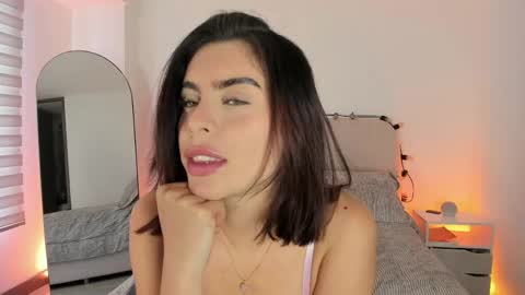 Snapshot of mayli_xx chatting on April 23, 2026, 8:33 pm ALIS online show from April 23, 2026, 8:33 pm