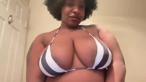 mayluvsu online show from February 14, 2026, 4:20 am