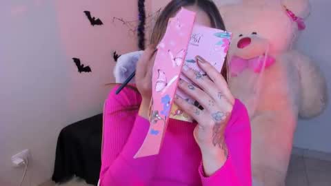 Snapshot of mayproject2 chatting on October 23, 2025, 8:51 pm may online show from October 23, 2025, 8:51 pm