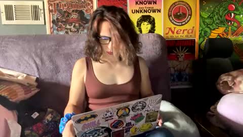 Snapshot of mayra_mayhem chatting on December 6, 2024, 4:49 pm diana doll online show from December 6, 2024, 4:49 pm