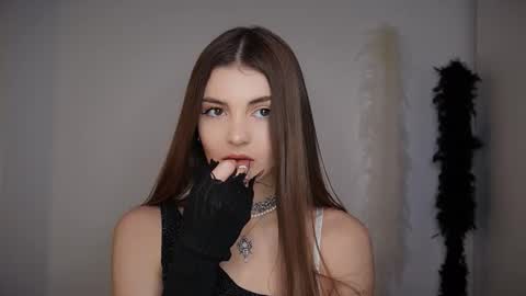 mayttease online show from February 6, 2026, 7:23 am