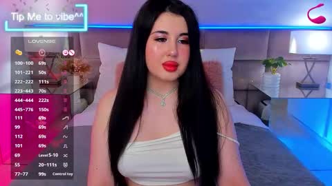 MayaLevi online show from November 13, 2025, 8:30 pm