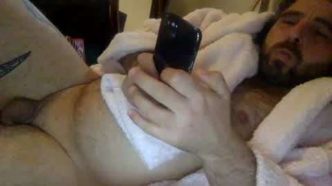 Snapshot of mazl0w chatting on July 24, 2026, 5:05 am mazl0w online show from July 24, 2026, 5:05 am