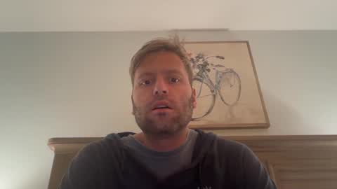 lol online show from September 25, 2025, 12:14 am