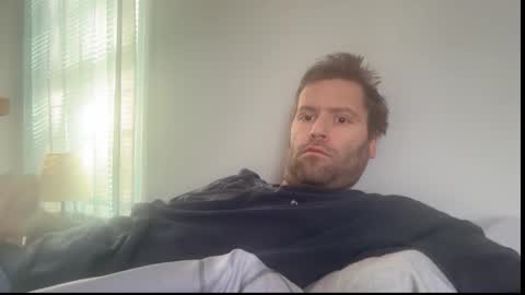 lol online show from February 14, 2026, 6:37 pm