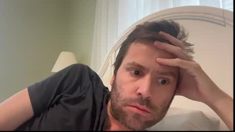 lol online show from April 4, 2026, 3:53 pm