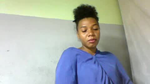 Snapshot of mbotiamby chatting on July 18, 2026, 7:17 pm mbotiamby online show from July 18, 2026, 7:17 pm
