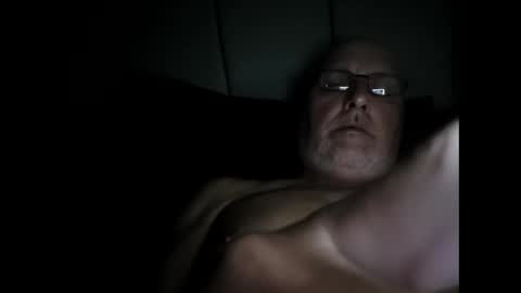 mbravo420 online show from April 11, 2026, 12:20 pm