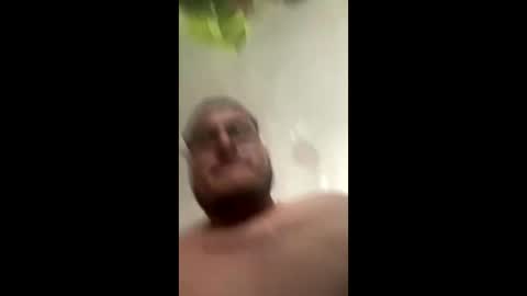 Snapshot of mckrns chatting on March 29, 2026, 3:34 pm mckrns online show from March 29, 2026, 3:34 pm