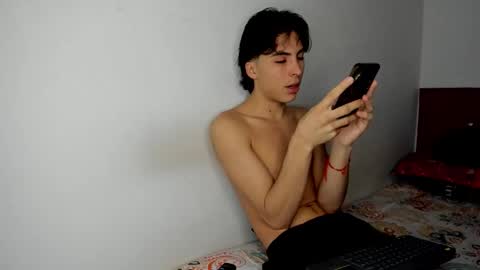 mcloviin_ online show from February 18, 2026, 11:22 pm