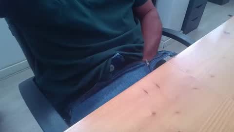 Misterious couple pegging online show from July 13, 2026, 8:50 am