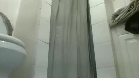 meaderd740870 online show from September 16, 2025, 9:54 am