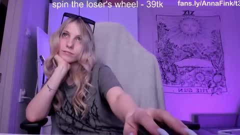 Anna online show from February 13, 2026, 7:43 pm