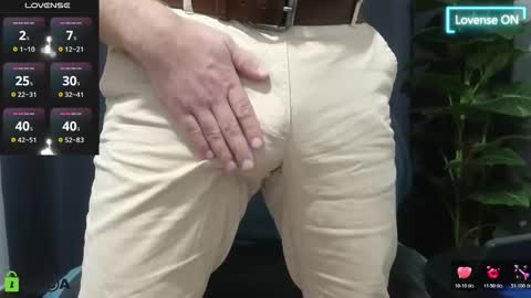 Meaty Roll online show from October 25, 2025, 6:21 am