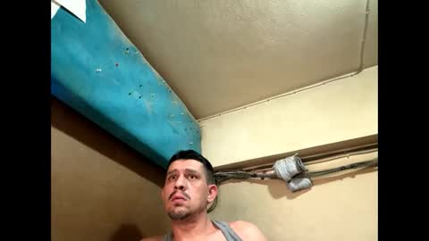 Snapshot of mecera83 chatting on January 20, 2025, 12:18 pm mecera83 online show from January 20, 2025, 12:18 pm