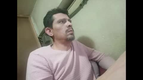 Snapshot of mecera83 chatting on November 10, 2025, 12:48 pm mecera83 online show from November 10, 2025, 12:48 pm